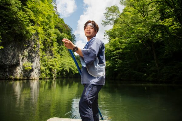 Geibikei Gorge River Boat Cruise  (2-hour charter plan with oarsman experience) image