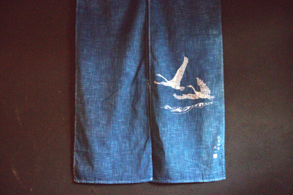 Early Summer Exclusive: Create a One-of-a-Kind Indigo-Dyed Work Learn and experience Japan’s oldest dyeing technique – “Sho-Aizome” image