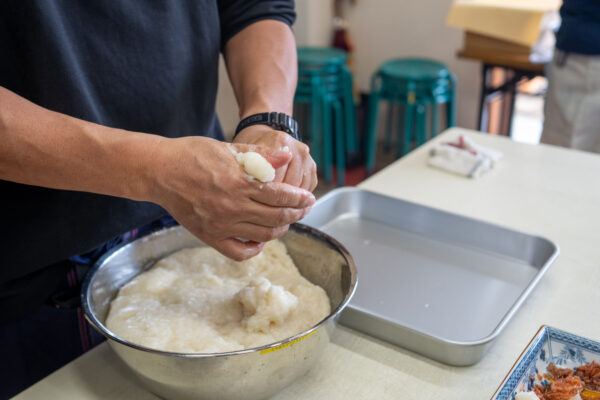 Mochi Pounding Experience image