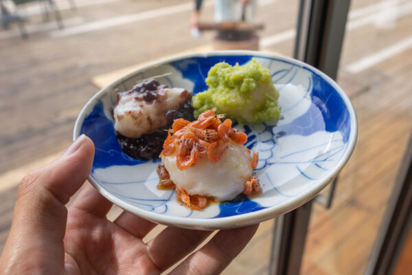 Mochi Pounding Experience image