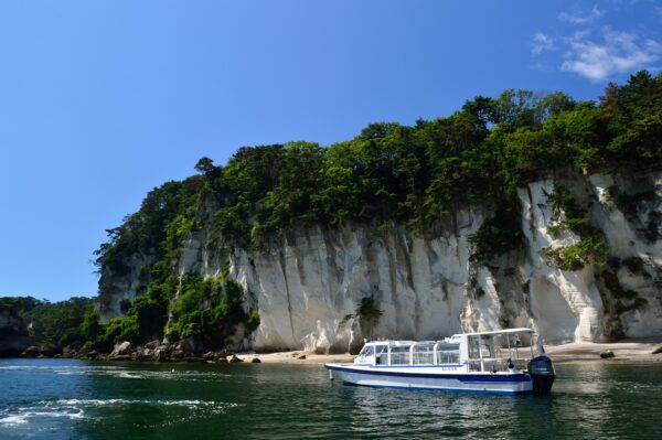 Sightseeing Boat Ride: Oku-Matsushima Sagakei Gorge image